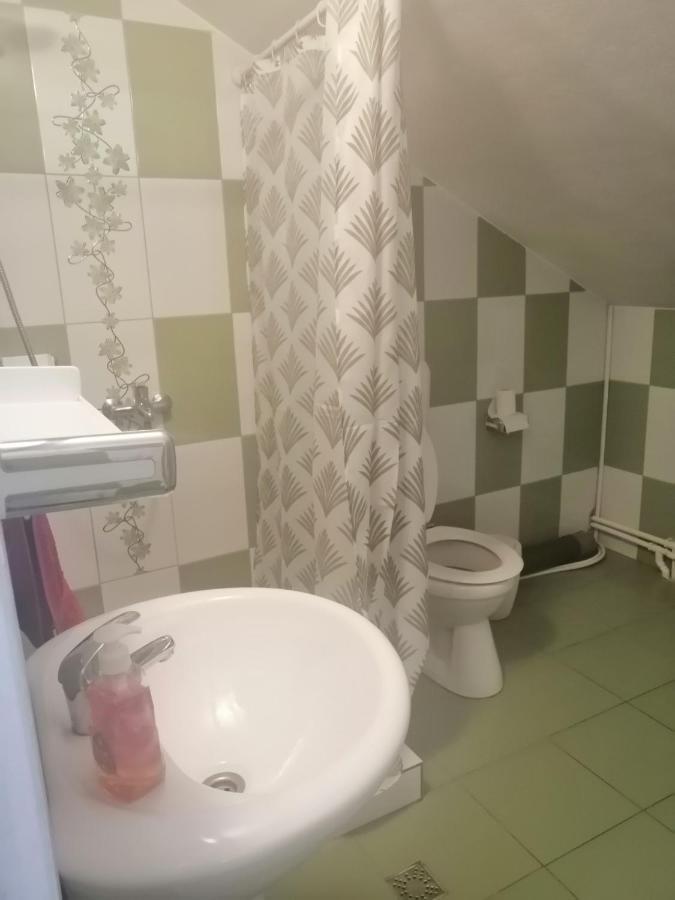 Helga House Hostel Torda Kültér fotó