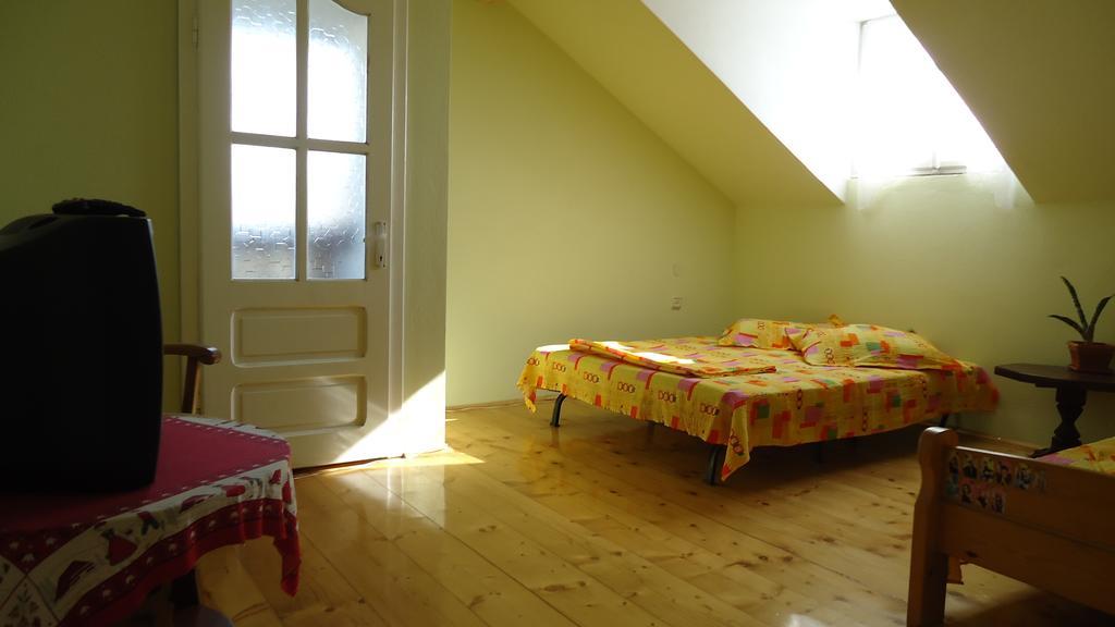 Helga House Hostel Torda Szoba fotó